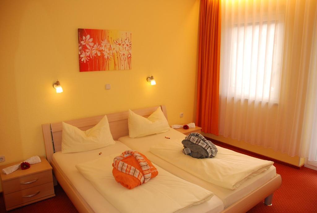 Hotel Heissinger Bad Berneck im Fichtelgebirge Rum bild
