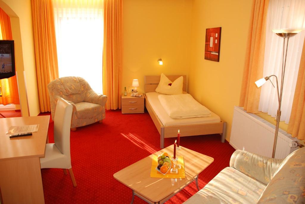 Hotel Heissinger Bad Berneck im Fichtelgebirge Rum bild